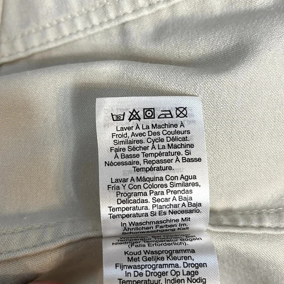 DKNY NWOT Cropped Cotton Jacket with Pockets, Size M - Picture 9 of 10